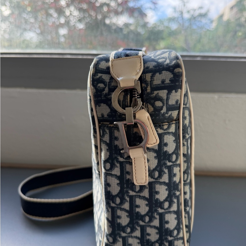 Christian Dior Trotter Shoulder Bag Blue and White Monogram Canvas - Picture 2 of 15